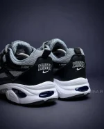 کتونی رانینگ بزرگ مردانه NIKE P6000 مشکی 3